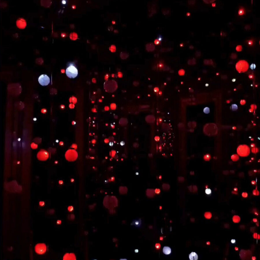 DMX Infinity Room2